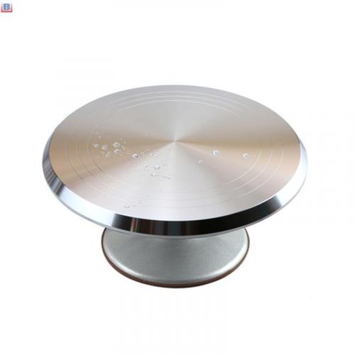 Amazing 360 Degree Rotating Cake Stand. The Perfect Pedestal Cake Decorating Turntable